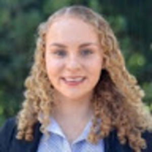 Meet your Posher, Alynn